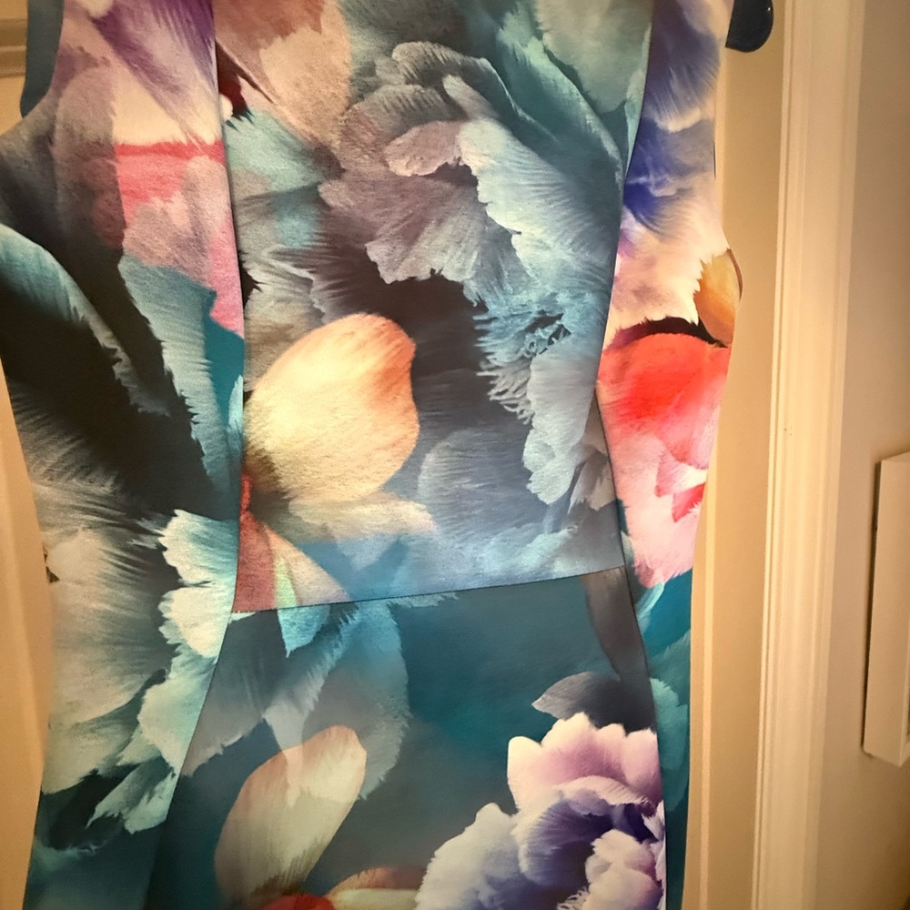 Calvin Klein Multicolor Floral Midi Dress - Picture 3 of 5